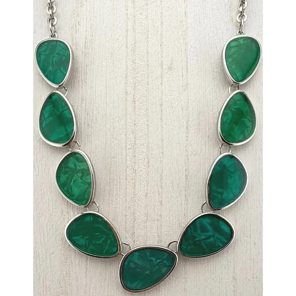 Green Statement Bib‎ Necklace Geometric Abstract Teardrop Silver Tone 17-19